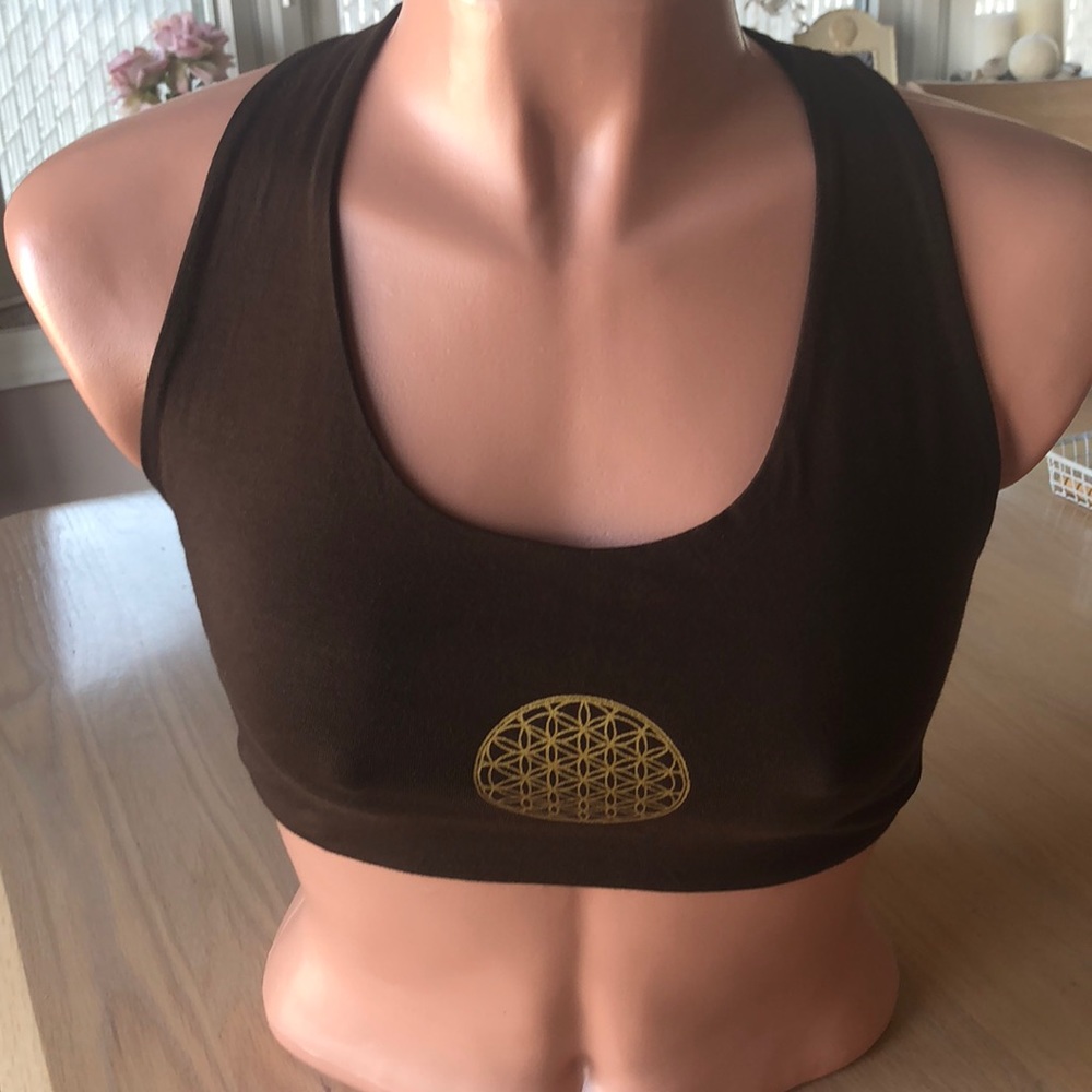 sports bra